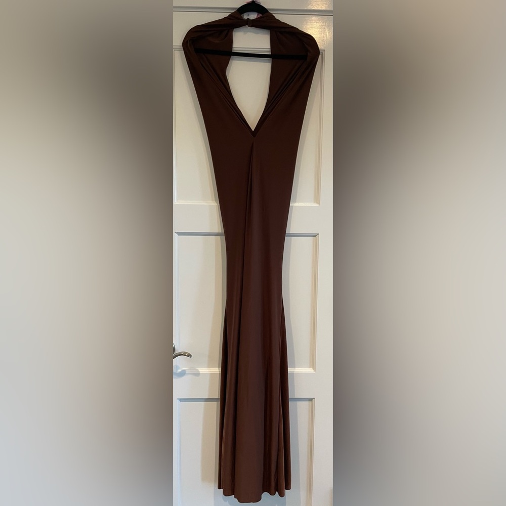 Deme by Gabriella Elida Dress in Chocolate Brown - Picture 8 of 8